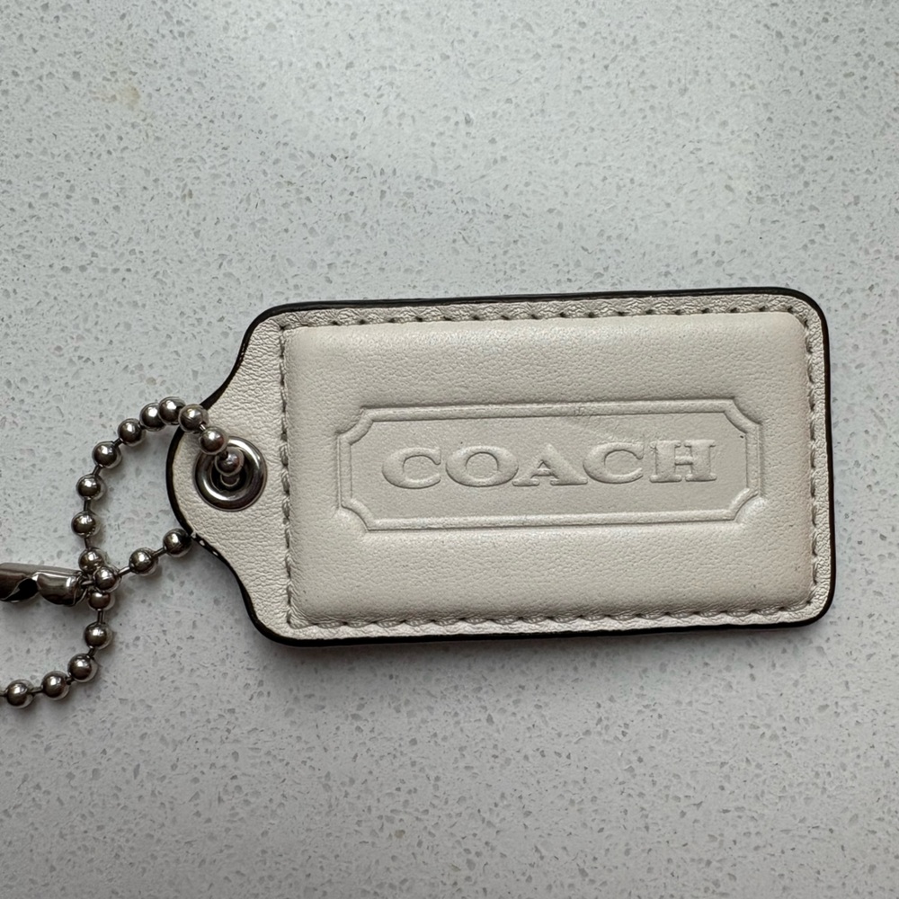 Coach Pearl Ivory Hang Tag